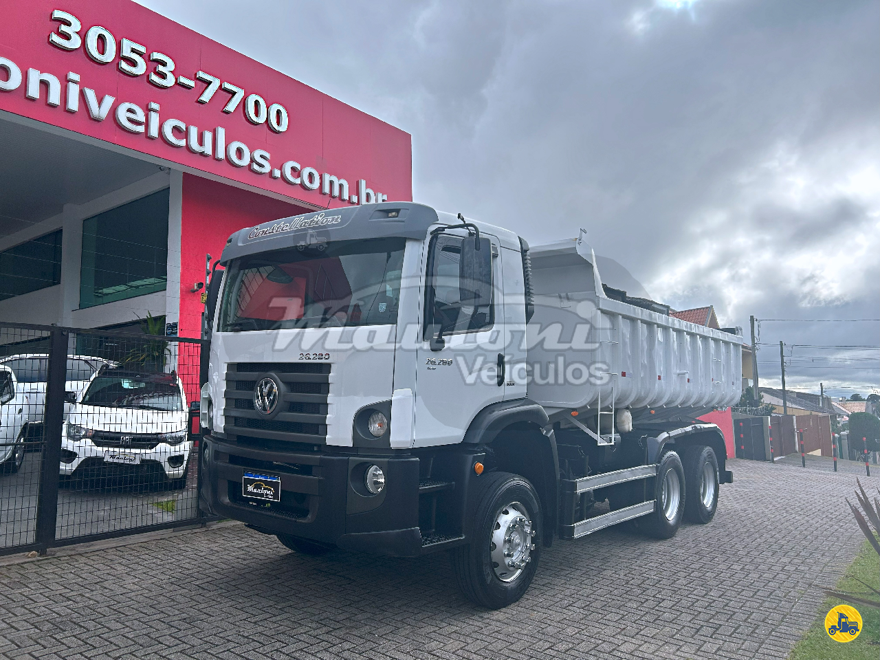 CAMINHAO VOLKSWAGEN VW 26280 Caçamba Basculante Cavalo 6x4 Mauloni Veículos CURITIBA PARANÁ PR