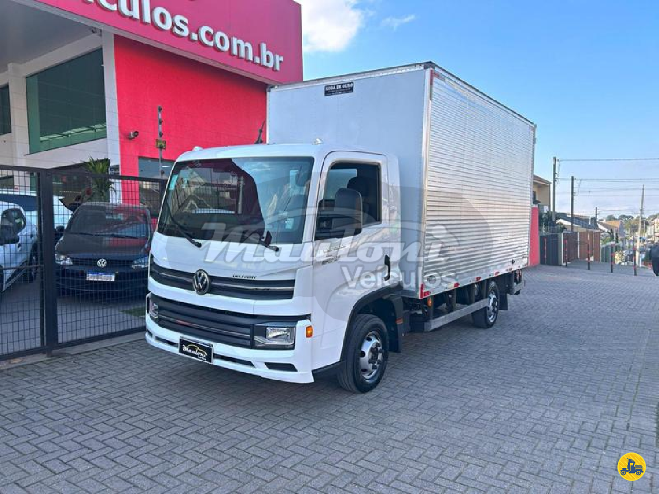 CAMINHAO VOLKSWAGEN DELIVERY EXPRESS Baú Furgão 3/4 4x2 Mauloni Veículos CURITIBA PARANÁ PR
