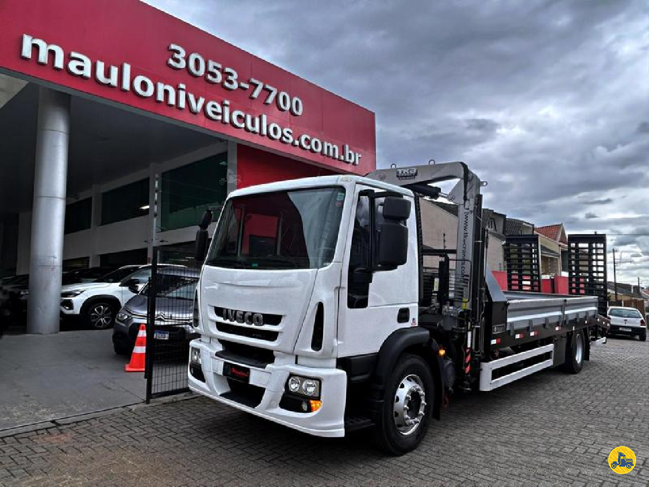 CAMINHAO IVECO TECTOR 170E21 Munck Toco 4x2 Mauloni Veículos CURITIBA PARANÁ PR