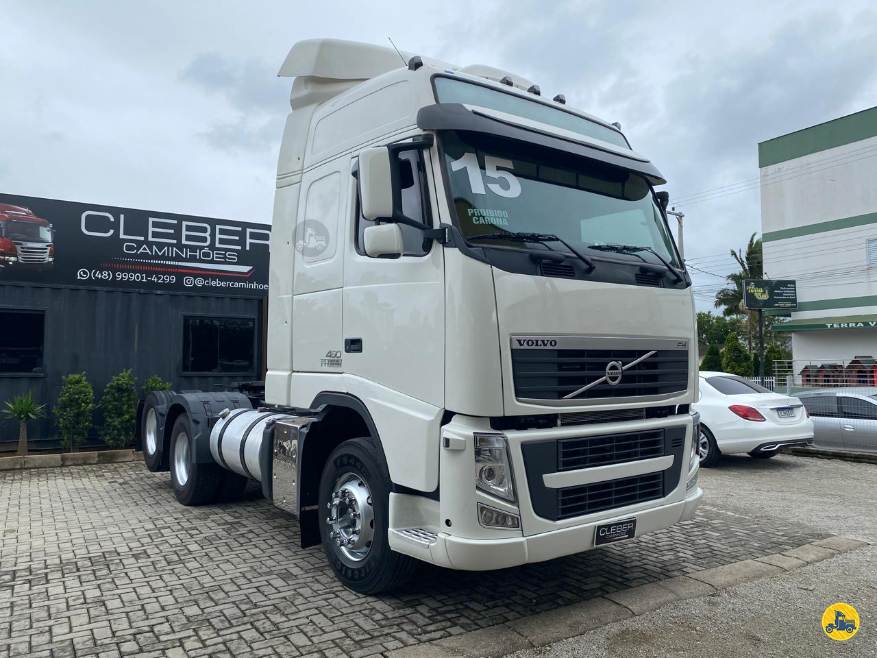CAMINHAO VOLVO VOLVO FH 460 Chassis Cavalo 6x2 Cleber Caminhões COCAL DO SUL SANTA CATARINA SC