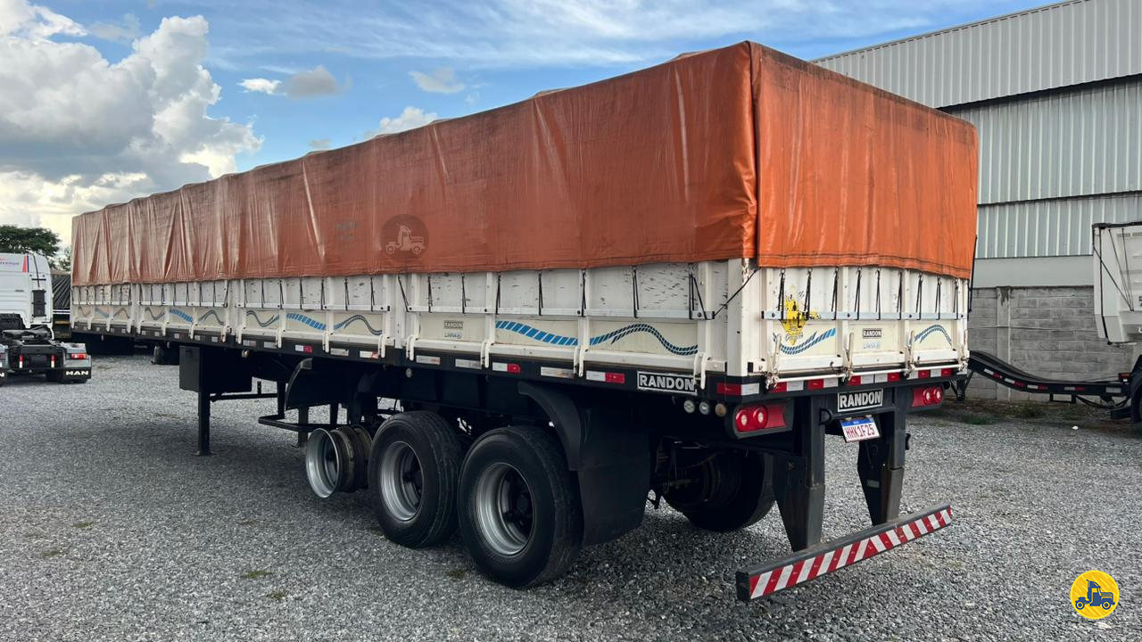 CARRETA SEMI-REBOQUE GRANELEIRO Avenue Implementos PATOS DE MINAS MINAS GERAIS MG