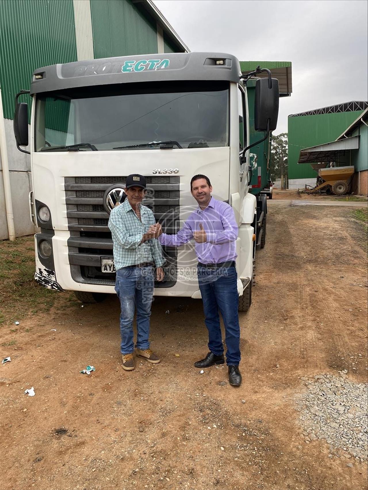 Quero agradecer a RISADINHA INDÚSTRIA DE CEREAIS (ARMAZÉM SALLA) da cidade de RONDÔNIA pela confiança depositada na LN Caminhões & Parceria.