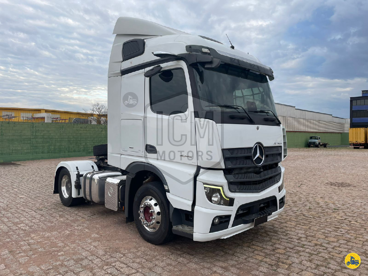 CAMINHAO MERCEDES-BENZ MB 2045 Cavalo Mecânico Cavalo 4x2 ICM Motors CAMPINAS SÃO PAULO SP