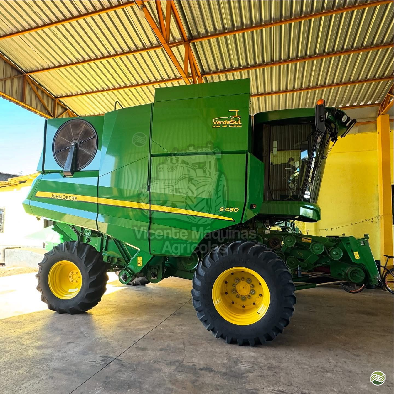 COLHEITADEIRA JOHN DEERE JOHN DEERE S430 Vicente Máquinas Agrícolas CASCAVEL PARANÁ PR