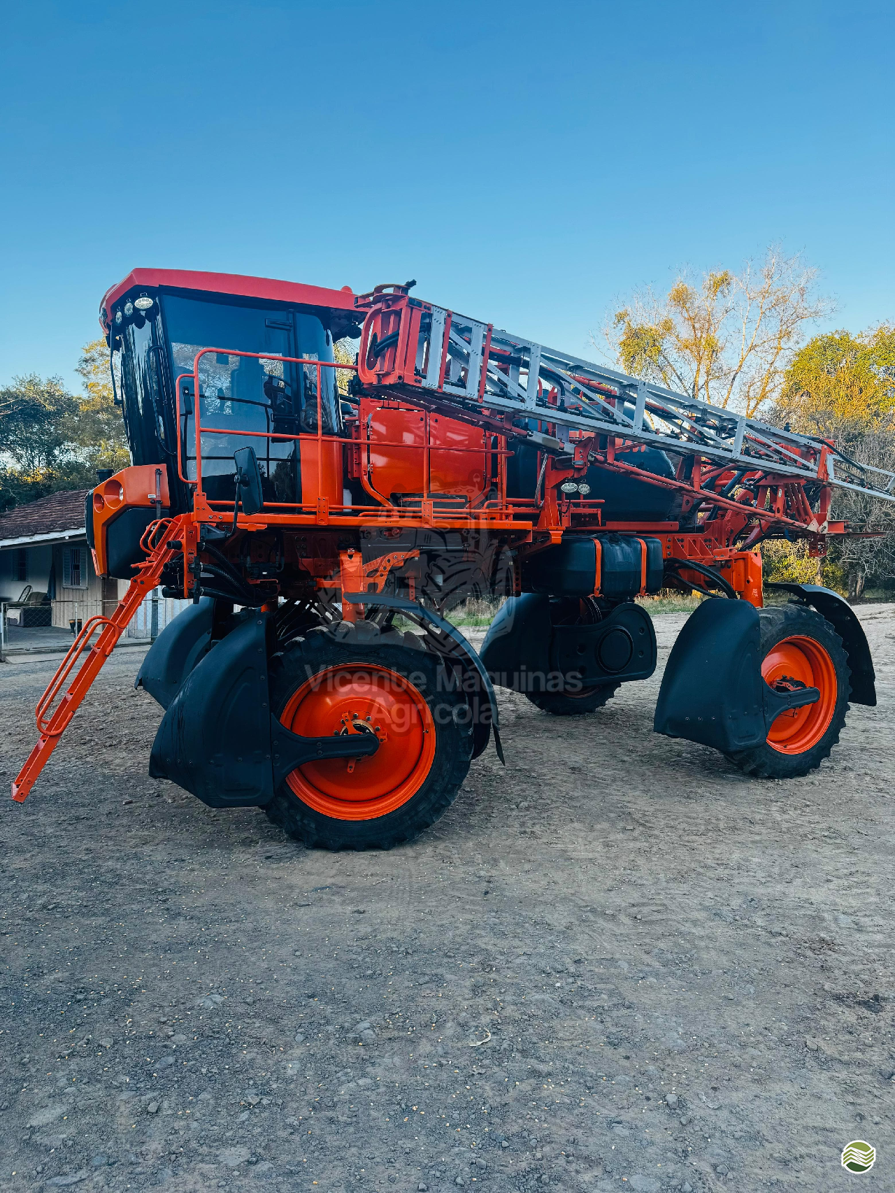 PULVERIZADOR JACTO UNIPORT 2030 Tração 4x4 Vicente Máquinas Agrícolas CASCAVEL PARANÁ PR