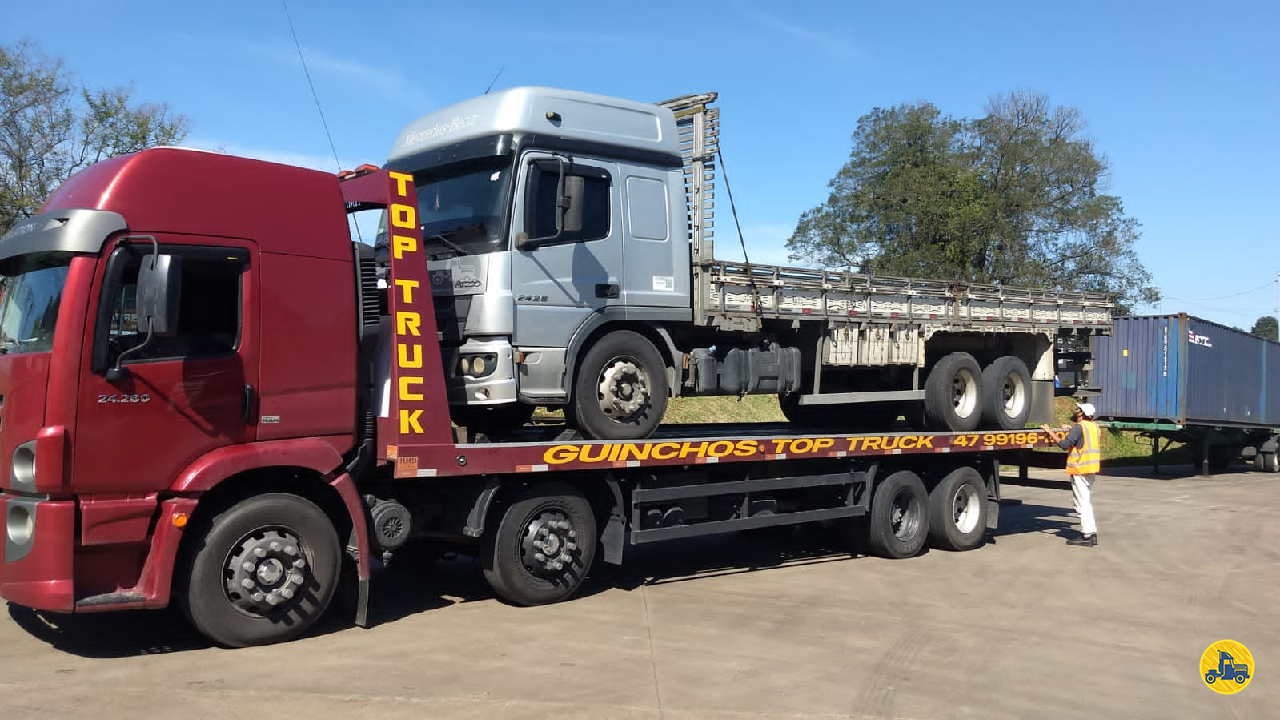 CAMINHAO VOLKSWAGEN VW 24280 Plataforma BiTruck 8x2 Classe A Transportes ITAPEMA SANTA CATARINA SC