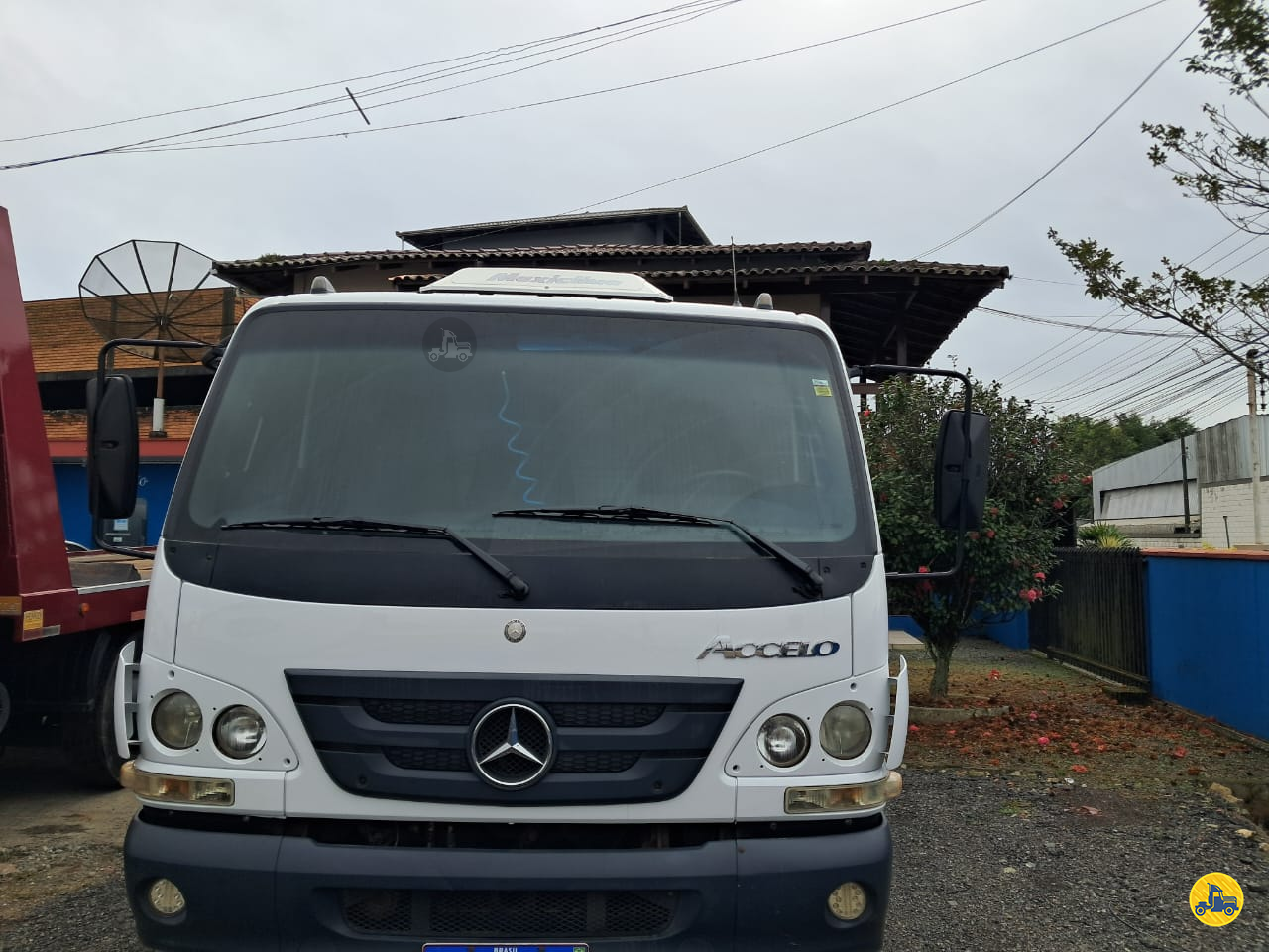CAMINHAO MERCEDES-BENZ MB 815 Grade Baixa 3/4 4x2 Classe A Transportes ITAPEMA SANTA CATARINA SC