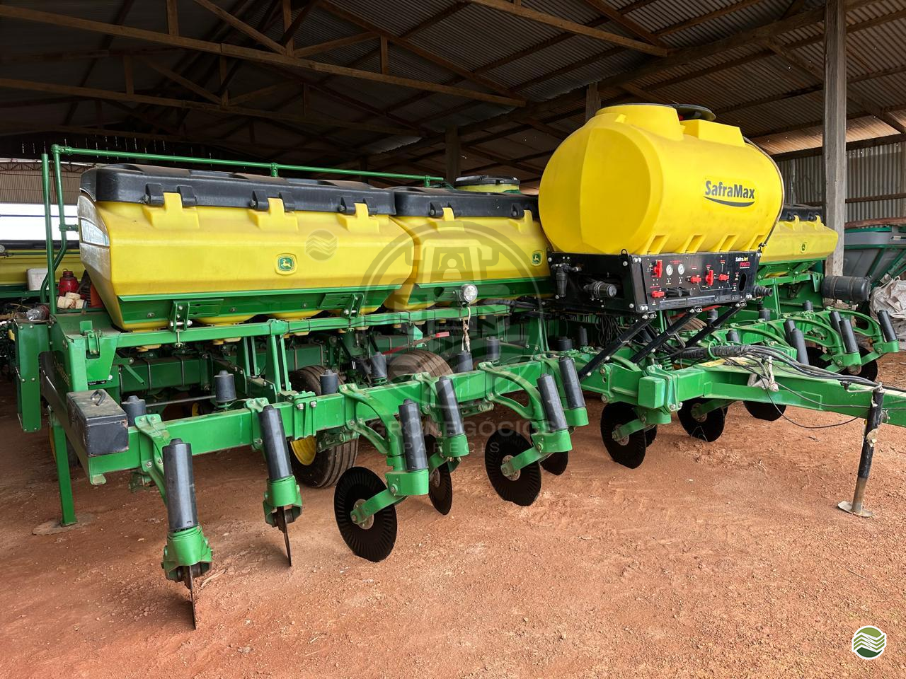 PLANTADEIRA JOHN DEERE PLANTADEIRAS 2117 Agronegócios Parecis CAMPO NOVO DO PARECIS MATO GROSSO MT