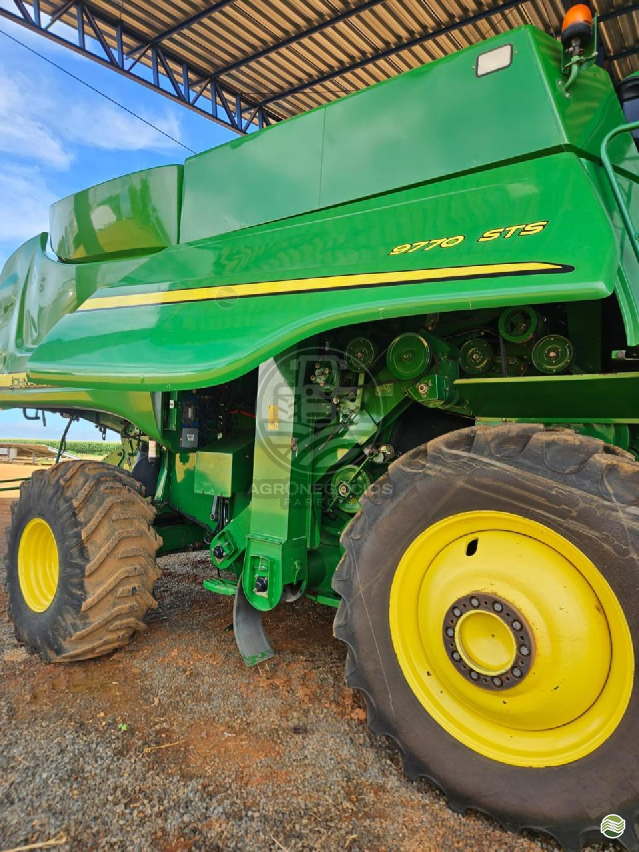 COLHEITADEIRA JOHN DEERE JOHN DEERE 9770 STS Agronegócios Parecis CAMPO NOVO DO PARECIS MATO GROSSO MT