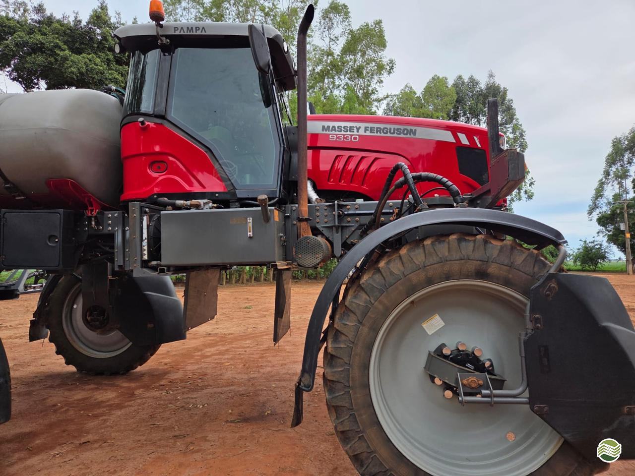 PULVERIZADOR MASSEY FERGUSON MF 9330 Tração 4x4 Agronegócios Parecis CAMPO NOVO DO PARECIS MATO GROSSO MT