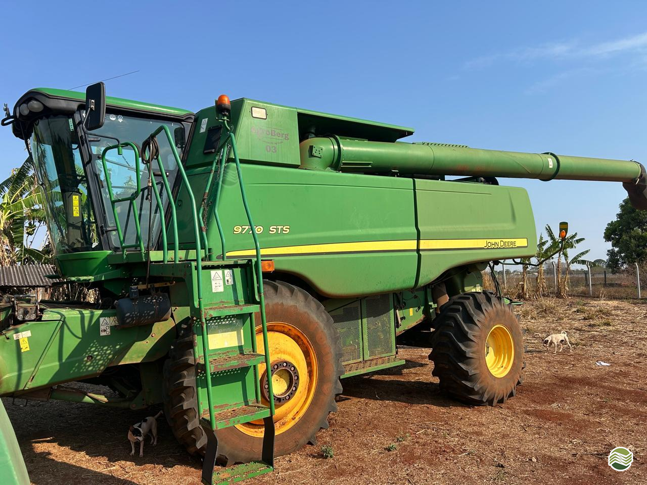 COLHEITADEIRA JOHN DEERE JOHN DEERE 9770 STS Agronegócios Parecis CAMPO NOVO DO PARECIS MATO GROSSO MT