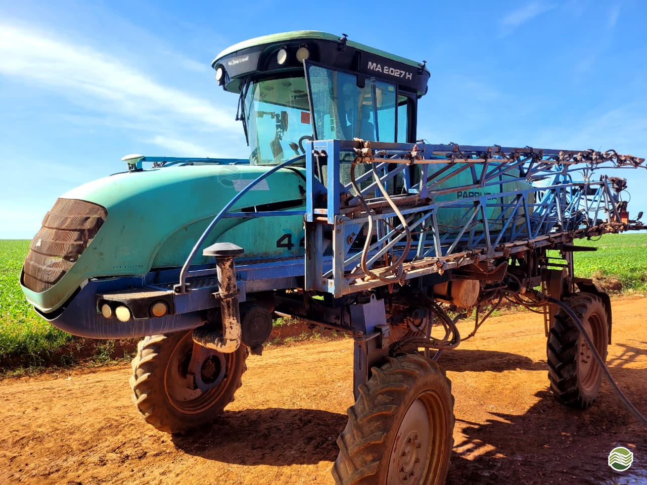 PULVERIZADOR MONTANA PARRUDA 2027 Tração 4x4 Machine Tratores LAVRAS MINAS GERAIS MG