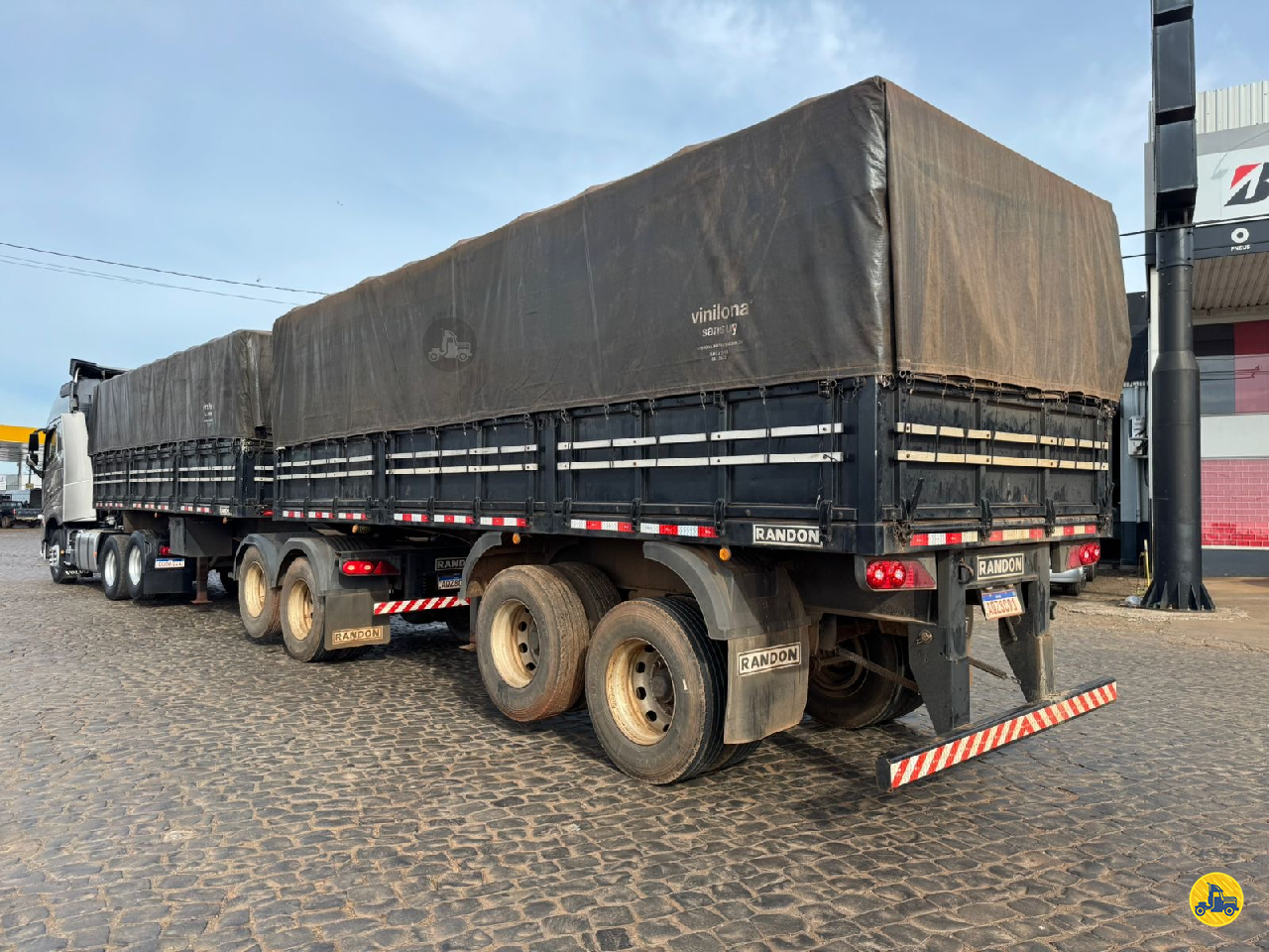 CARRETA BITREM GRANELEIRO Disfranco Caminhões ARAPONGAS PARANÁ PR