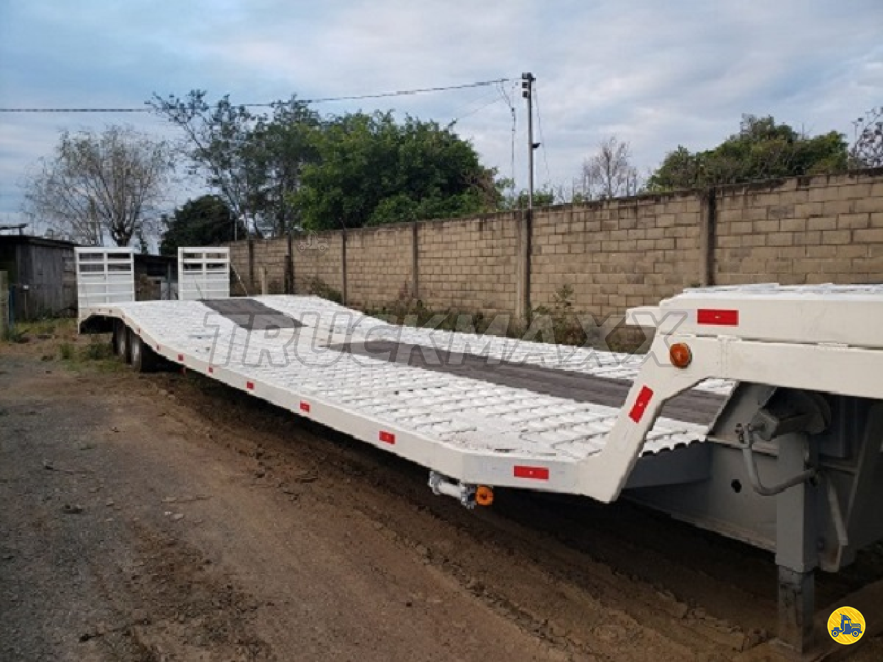 CARRETA SEMI-REBOQUE PRANCHA Rebaixada Truckmaxx URUGUAIANA RIO GRANDE DO SUL RS