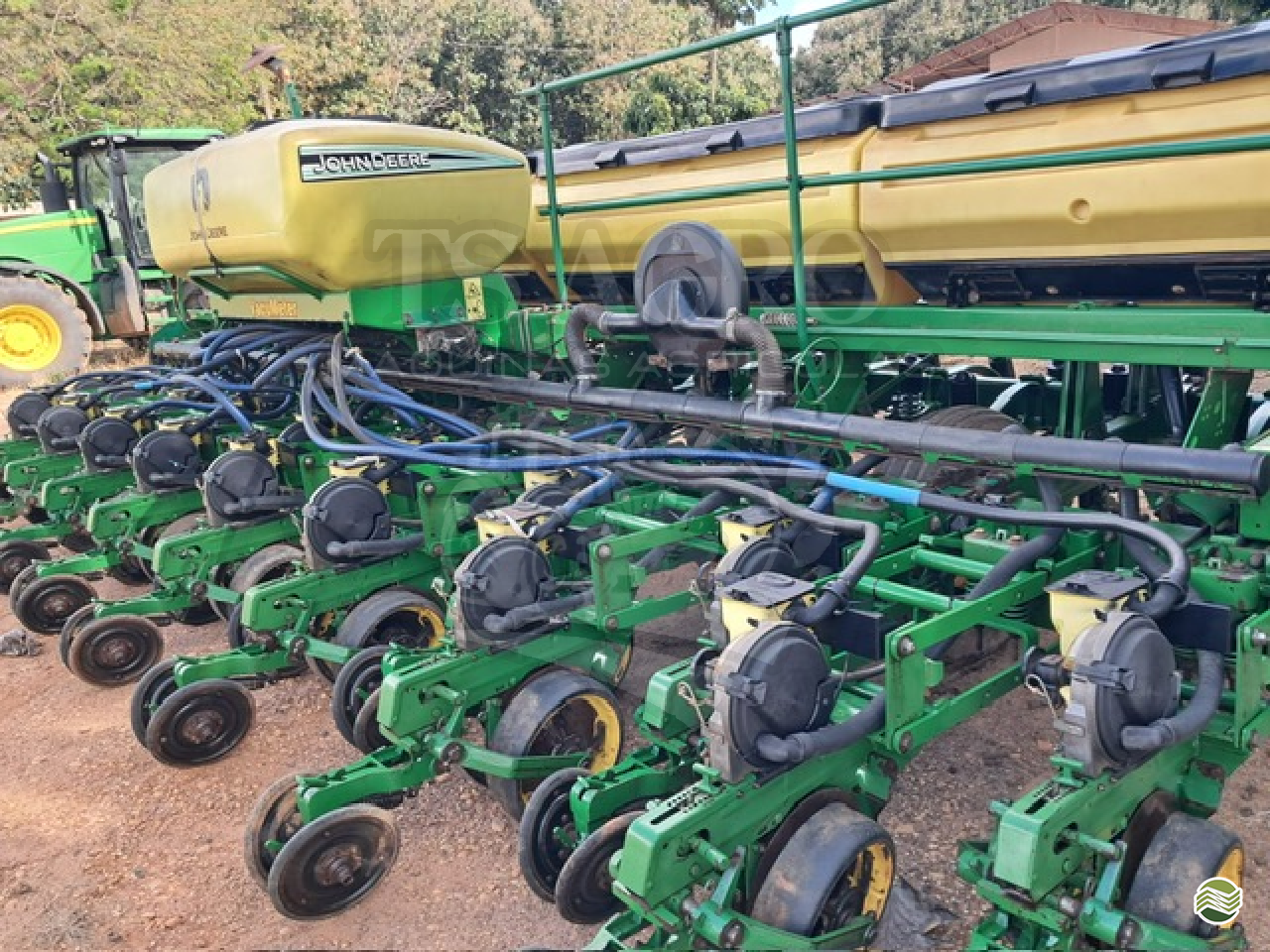PLANTADEIRA JOHN DEERE PLANTADEIRAS 2117 TS Agro Máquinas Agrícolas PRIMAVERA DO LESTE MATO GROSSO MT