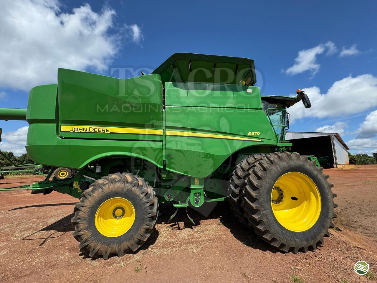 JOHN DEERE S670 de TS Agro Máquinas Agrícolas