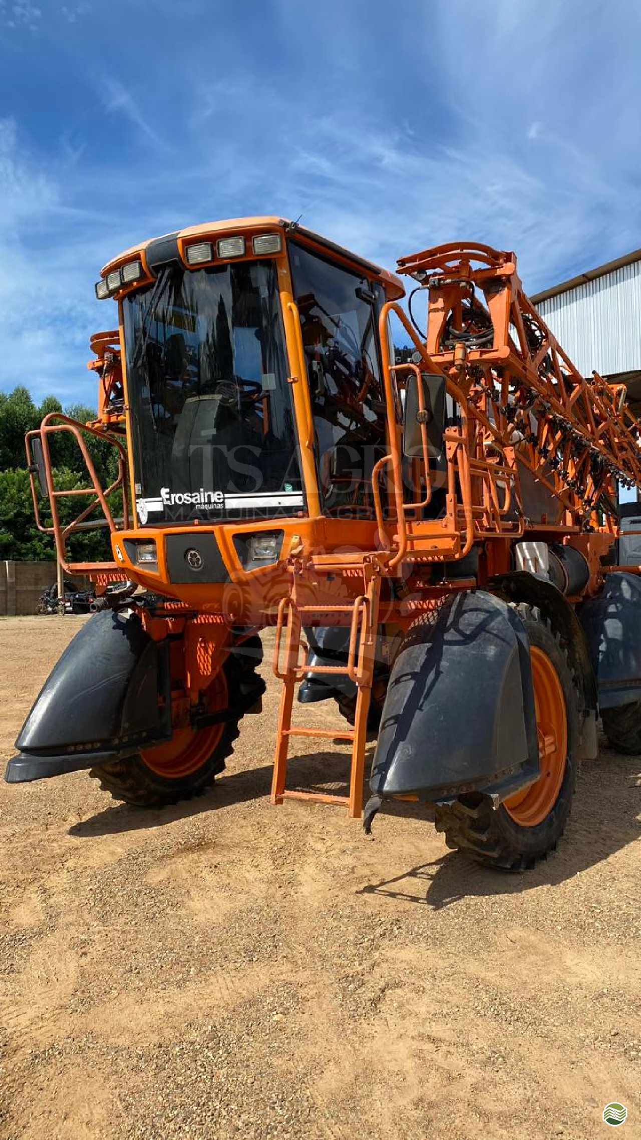PULVERIZADOR JACTO UNIPORT 2500 STAR Tração 4x2 TS Agro Máquinas Agrícolas PRIMAVERA DO LESTE MATO GROSSO MT