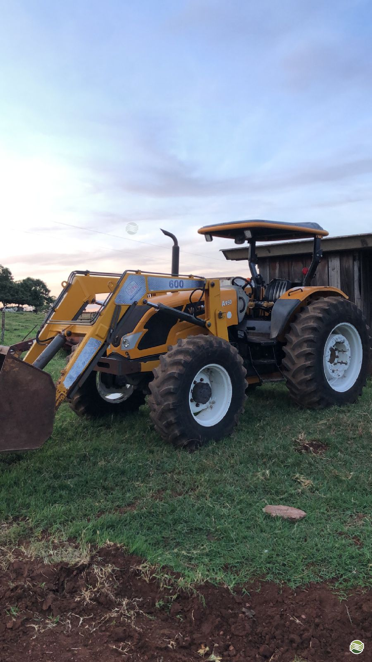 TRATOR VALTRA VALTRA A950 Tração 4x4 SARF Soluções Agrícolas UBERLANDIA MINAS GERAIS MG