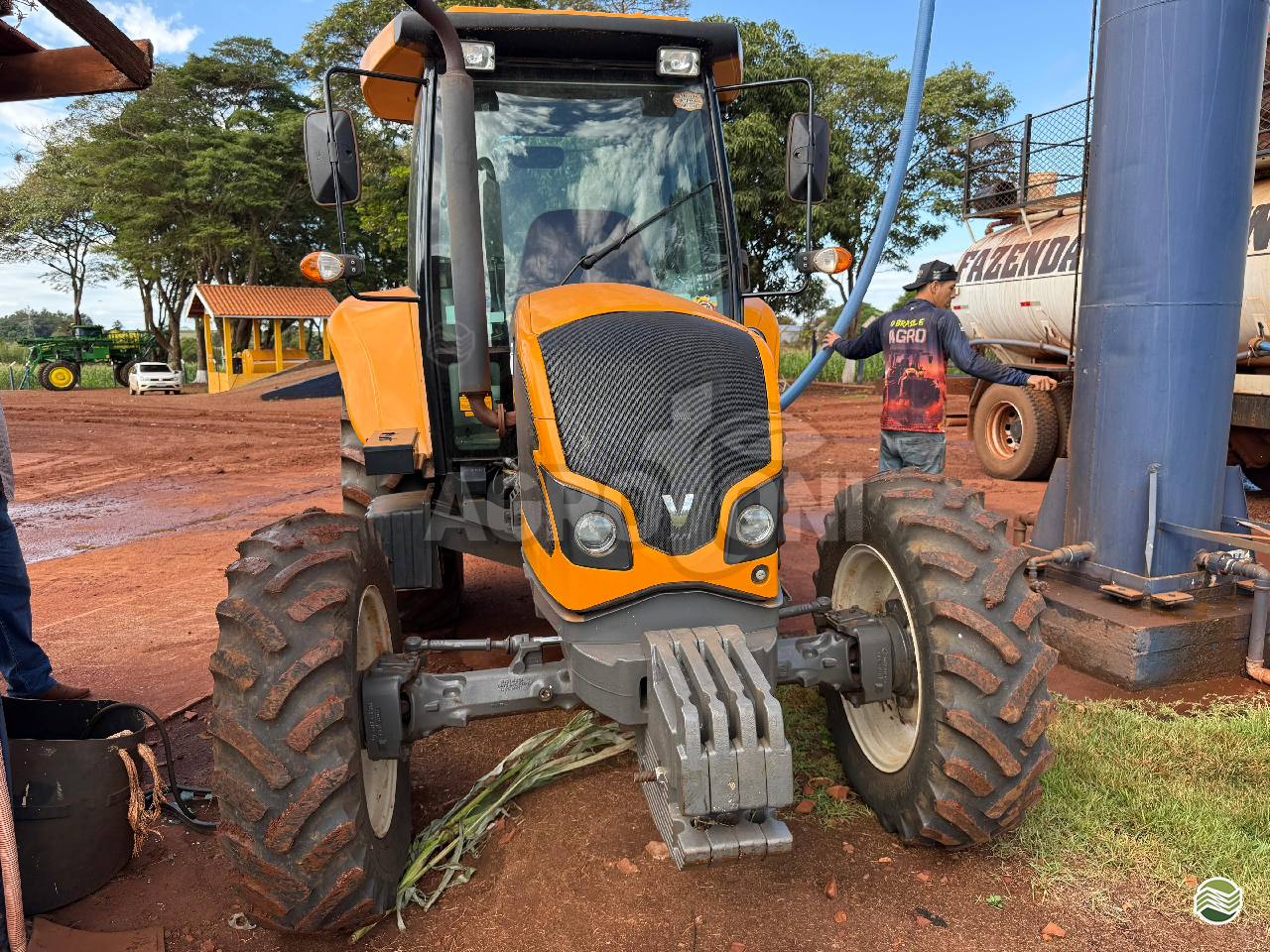 TRATOR VALTRA VALTRA 800 Tração 4x4 Agrotoni ASSIS SÃO PAULO SP