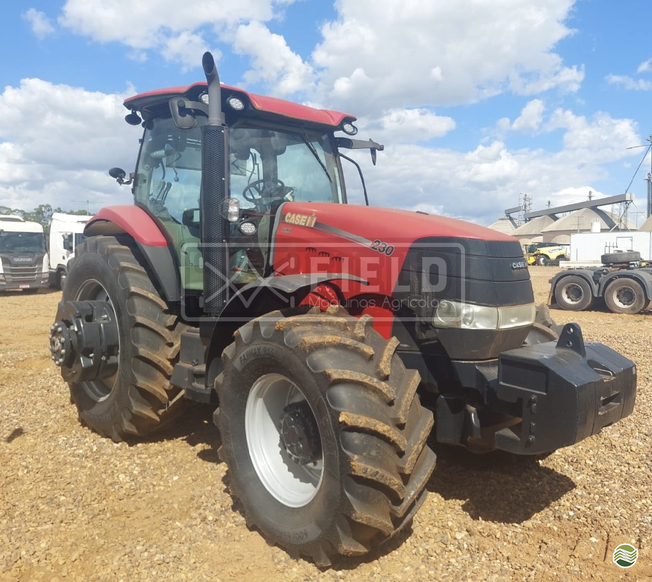 TRATOR CASE PUMA 230 Tração 4x4 Field Máquinas Agrícolas CLEVELANDIA PARANÁ PR