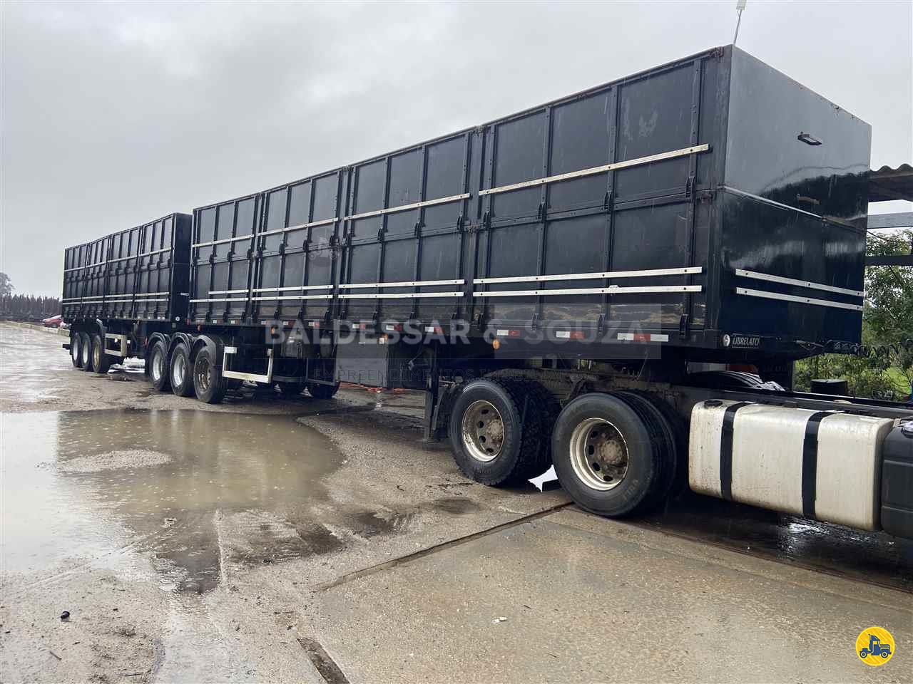 CARRETA BITREM 9 EIXOS GRANELEIRO Baldessar e Souza Implementos Rodoviários CUMARU DO NORTE PARÁ PA