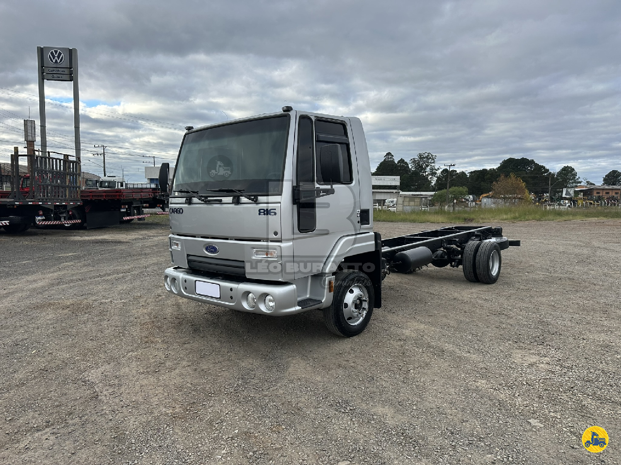 CAMINHAO FORD CARGO 816 Chassis 3/4 4x2 Léo Buratto Caminhões LAGES SANTA CATARINA SC