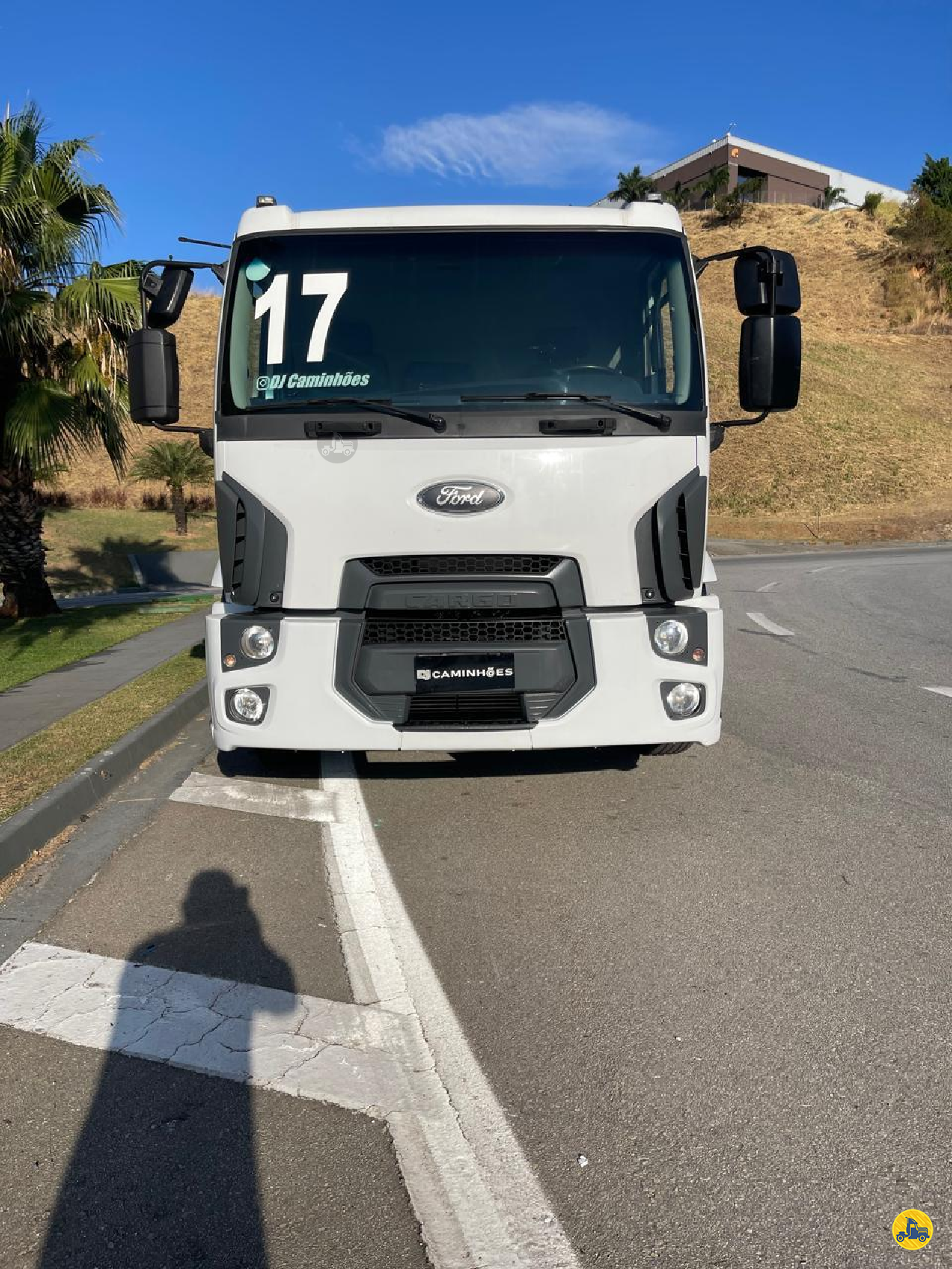 CAMINHAO FORD CARGO 1719 Guincho Munck Toco 4x2 DJ Caminhões  BETIM MINAS GERAIS MG