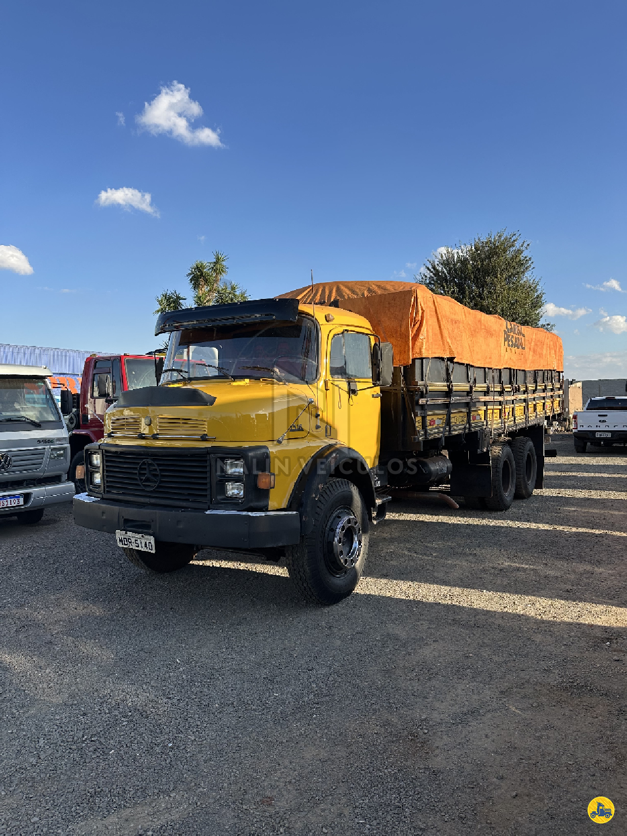 CAMINHAO MERCEDES-BENZ MB 1516 Graneleiro Truck 6x2 Nalin Veículos CAMBE PARANÁ PR